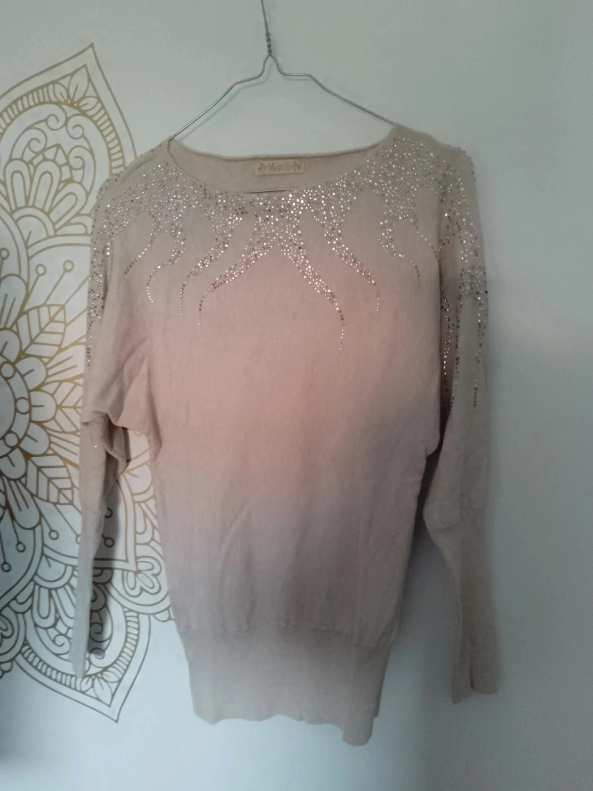 Joli pull bohème beige taille 36